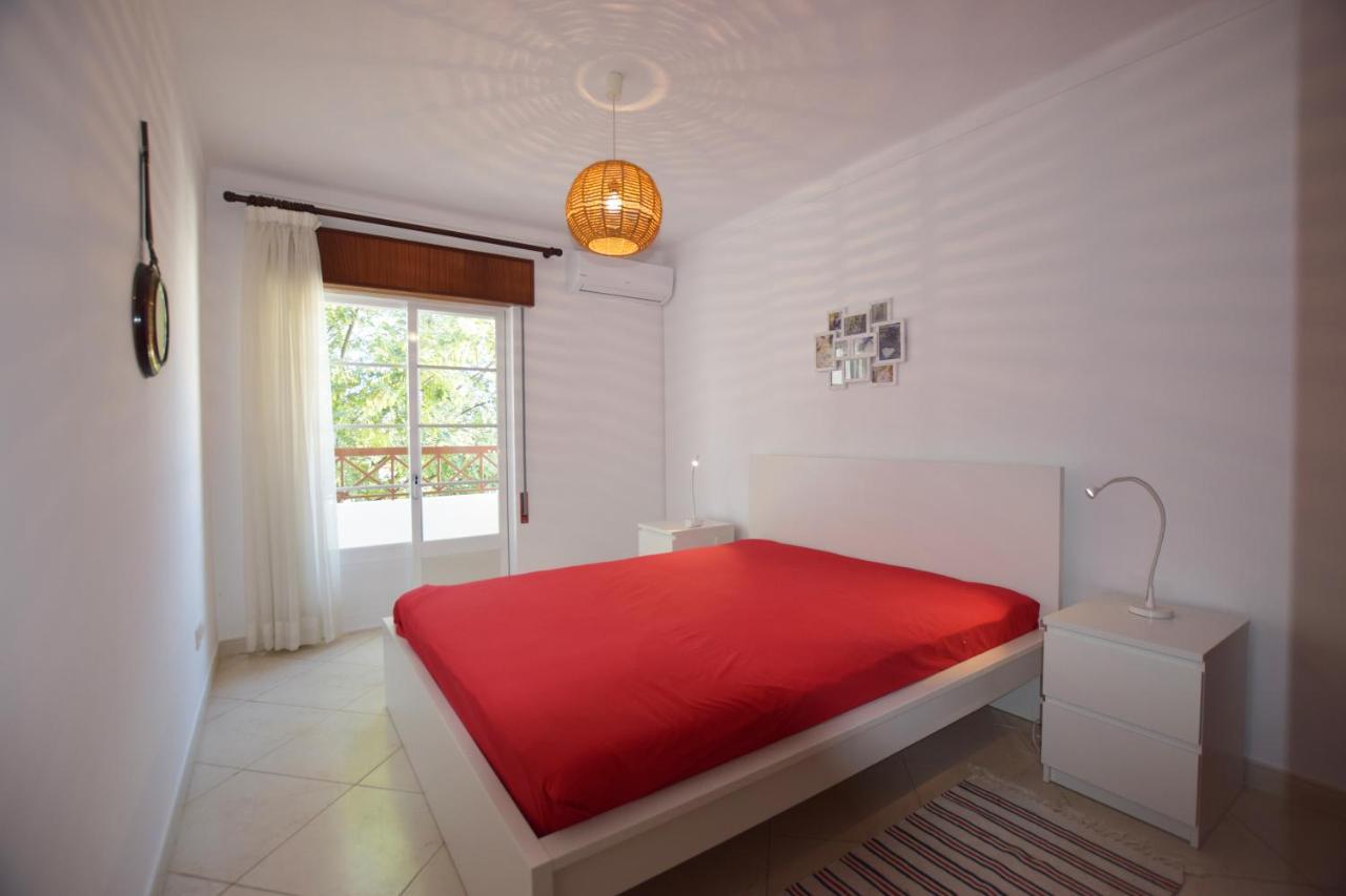 Carob By Algartur - 3 Mins Downtown - Terrace Apartment Santa Luzia  Luaran gambar