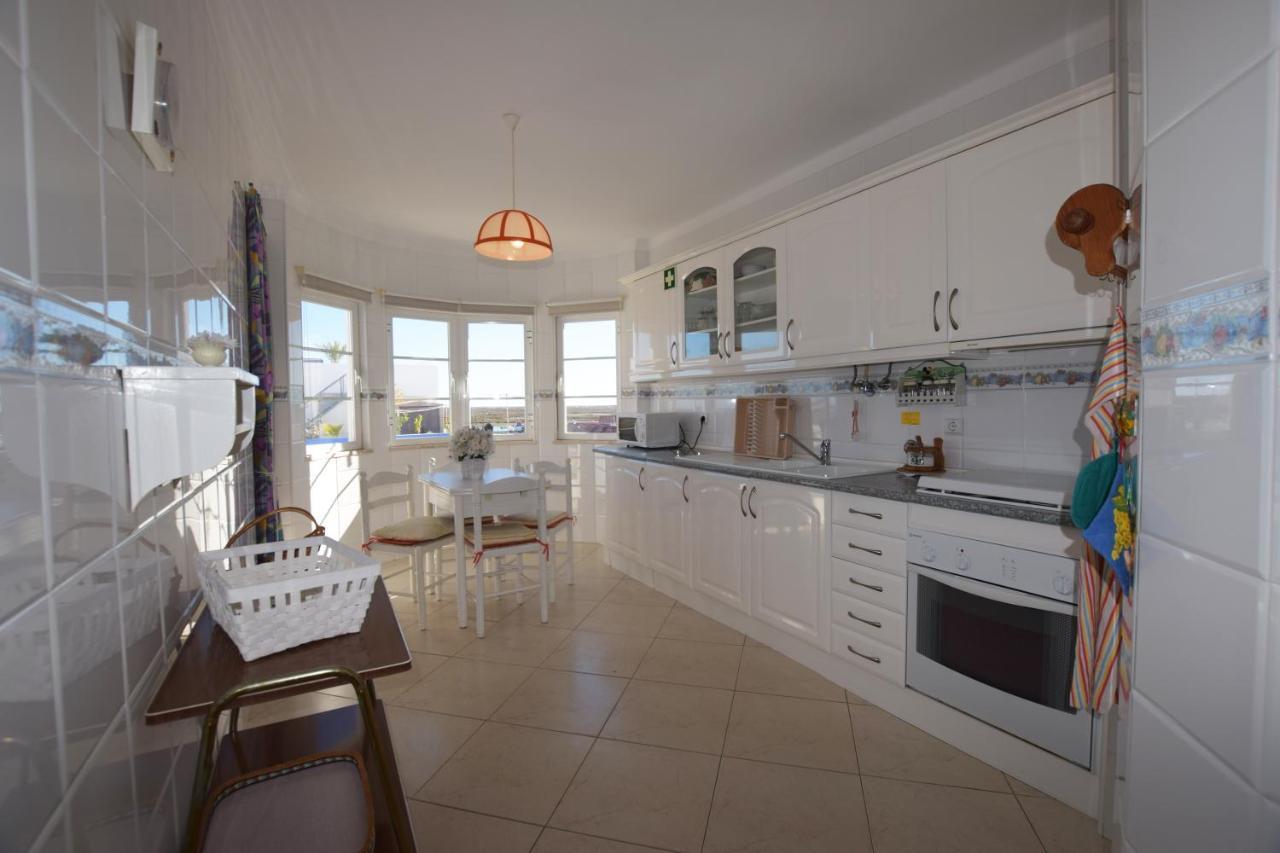 Carob By Algartur - 3 Mins Downtown - Terrace Apartment Santa Luzia  Luaran gambar